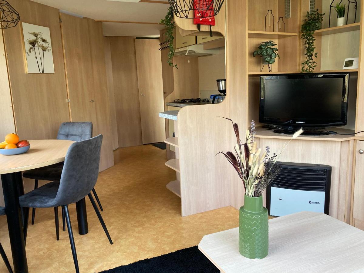Vila Chalet 'T Rijsterbos Op Camping Met Zwembad! Exteriér fotografie