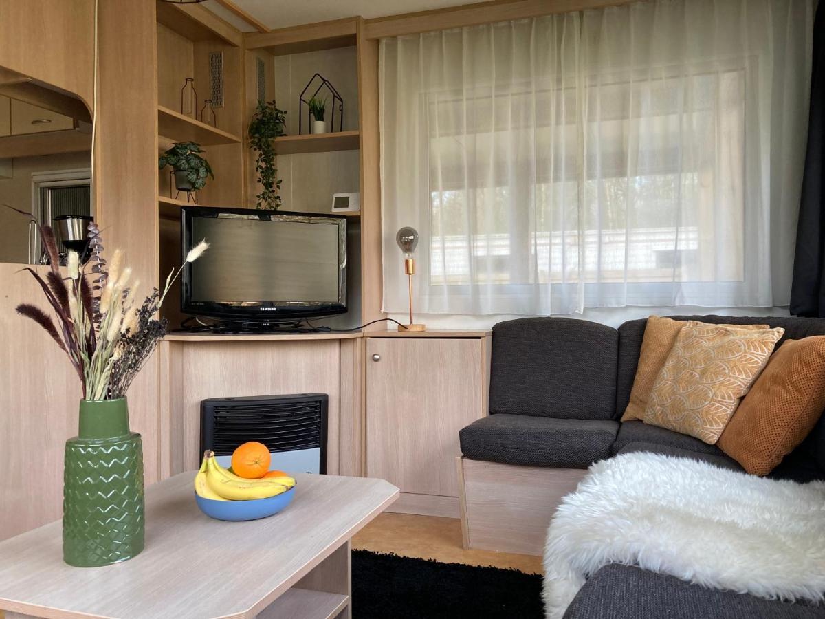 Vila Chalet 'T Rijsterbos Op Camping Met Zwembad! Exteriér fotografie