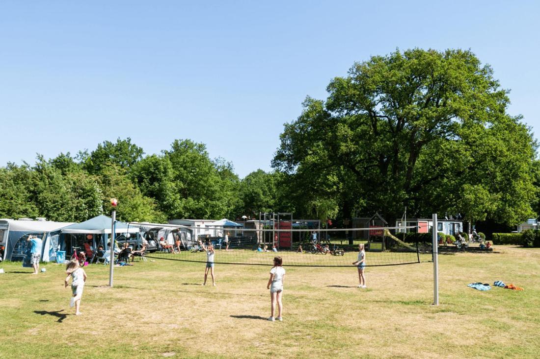 Vila Chalet 'T Rijsterbos Op Camping Met Zwembad! Exteriér fotografie